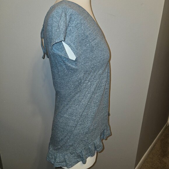 Listicle Short Sleeve Tunic Top - Picture 2 of 4